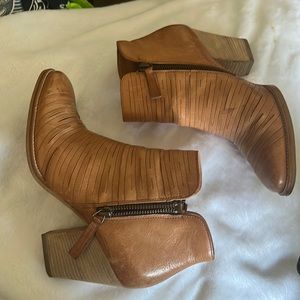 Paul Green booties. Very lightly worn.